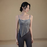 A high-end all-in-one sports vest