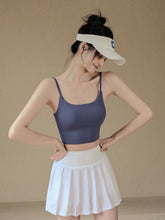 Integrated spaghetti strap shockproof bra