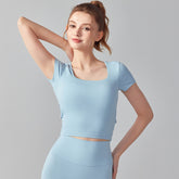 Versatile and thin, Pure and short-sleeved