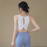 Cut-out twisted one-piece breathable sexy back sports bra