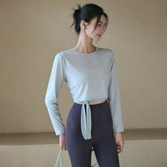 Hollow beautiful back yoga top with long sleeves