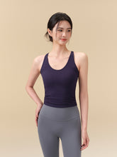 Integrated accessory breast fitness running sports vest