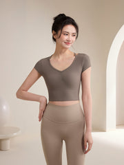Hollow shirred pleats slim sports short sleeves
