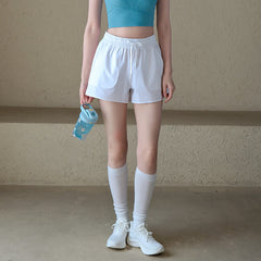 Loose and slim casual breathable sports shorts
