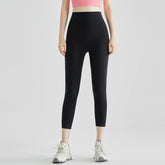 One-size-fits-all cropped pants