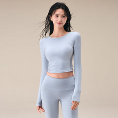 Slim sports cut-out beautiful back T-shirt