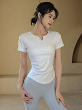 Solid color yoga short sleeve t-shirt with chest pads