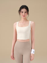 Shockproof and quick-drying fitness vest