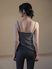 A high-end all-in-one sports vest
