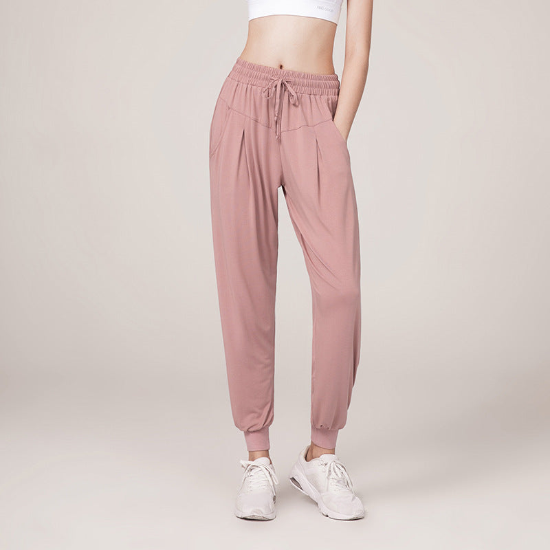Loose-fitting casual wide-leg pants with tight legs