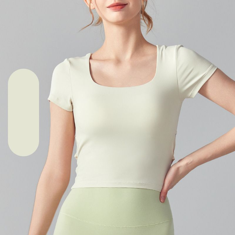 Versatile and thin, Pure and short-sleeved