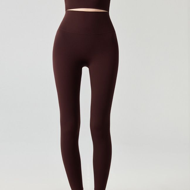Nude high-rise hip-lifting trousers