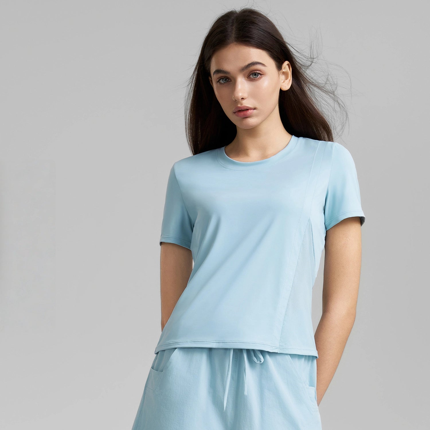 Crew neck paneled with breathable short sleeves