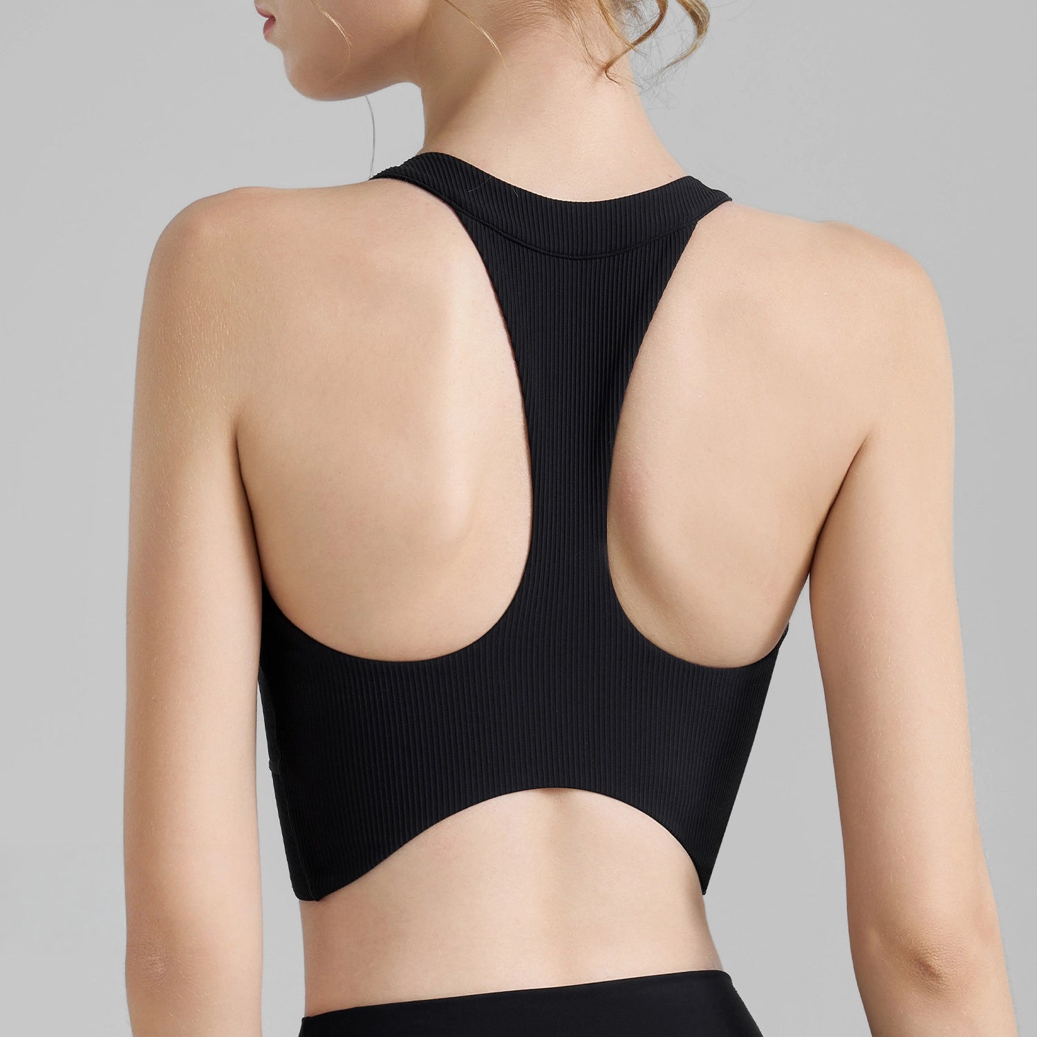 Front zippered shockproof sports bra