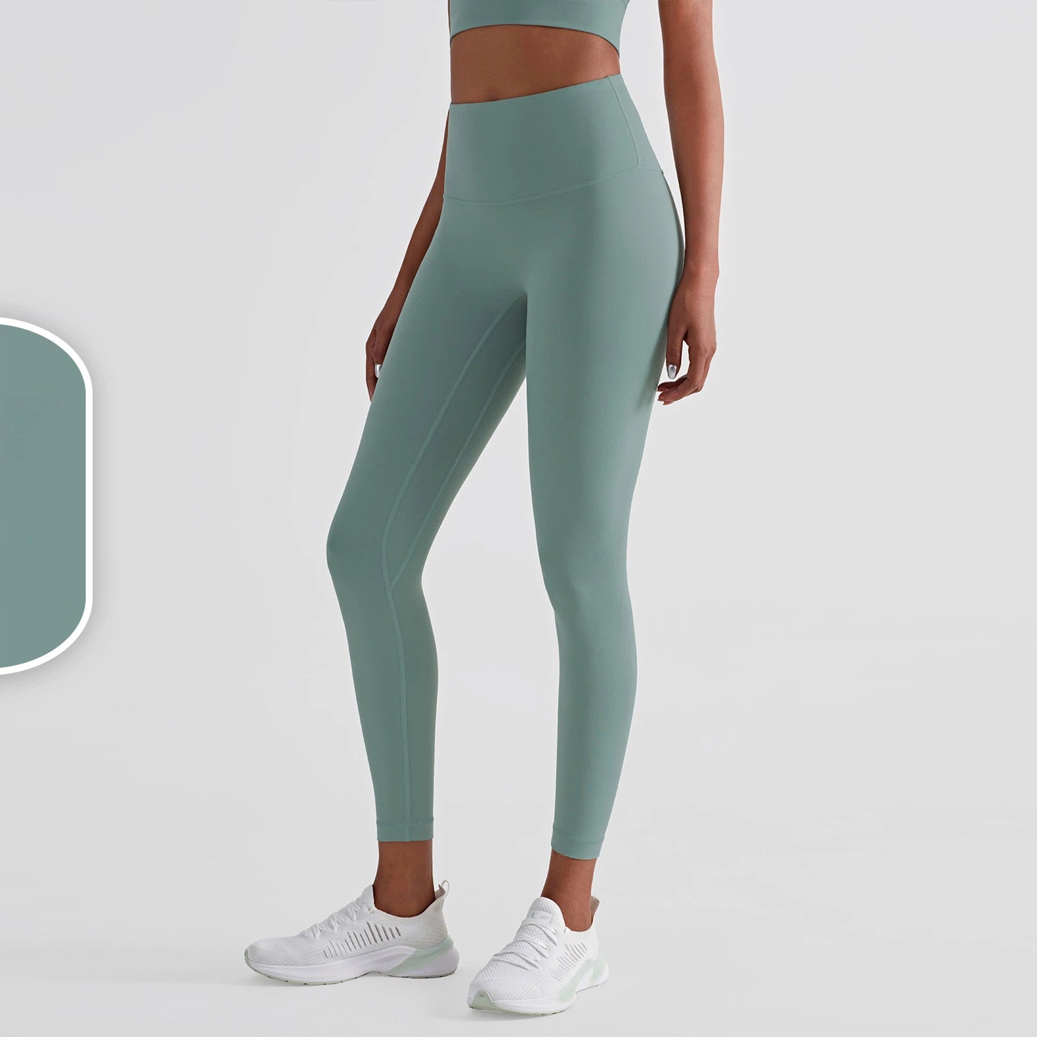 Cropped pants are worn outside the anti-roll edges