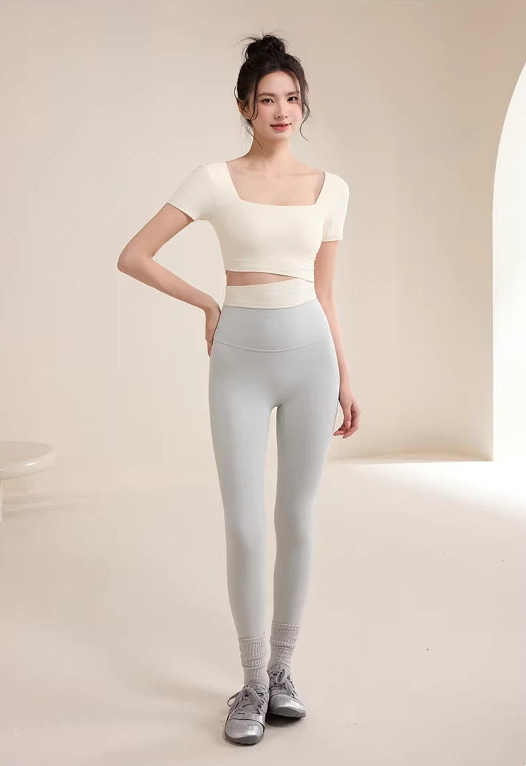 New slim slim sports short sleeves