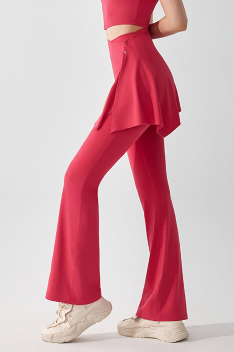 Covering the buttocks to prevent embarrassment and flared trousers