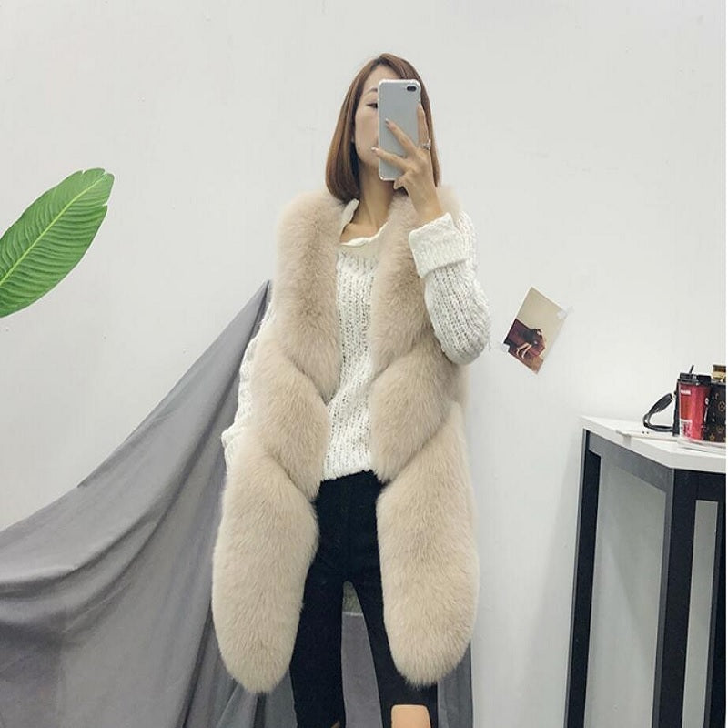 Beautiful Perfectly Sleeveless Fashion Fox Fur Waistcoat