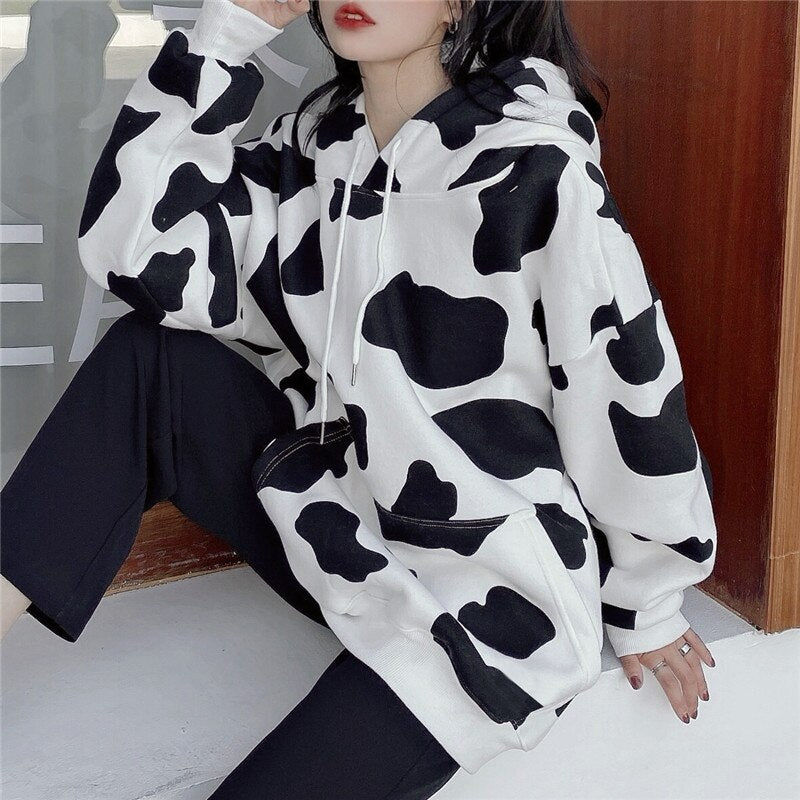 Cow Print Long-Sleeved Hooded Pullover Sweatshirt