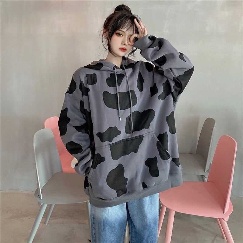 Cow Print Long-Sleeved Hooded Pullover Sweatshirt