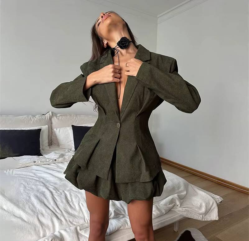 Elegant Flower Bud V-Long Sleeve Single Button Slim Blazer Mini Skirt 2 Piece Set