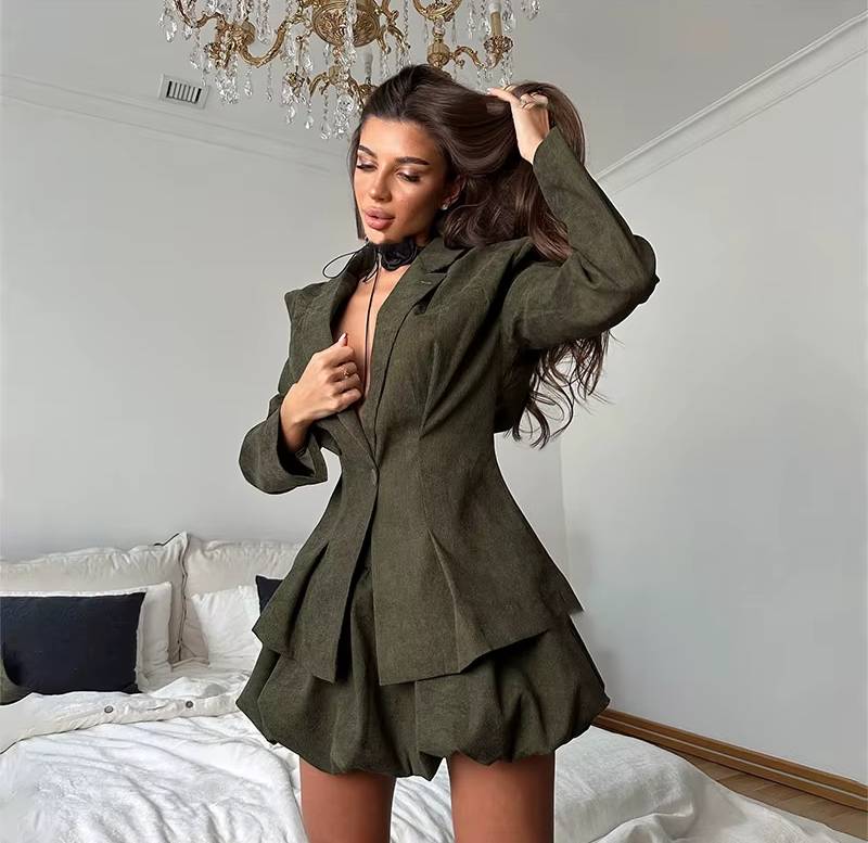Elegant Flower Bud V-Long Sleeve Single Button Slim Blazer Mini Skirt 2 Piece Set