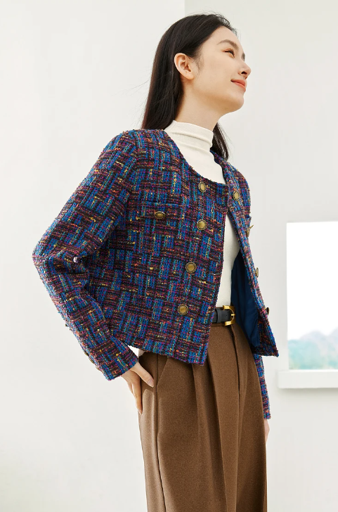 Elegant Full Sleeve Contrast Plaid Double Breasted Short Woolen Outerwear Coat