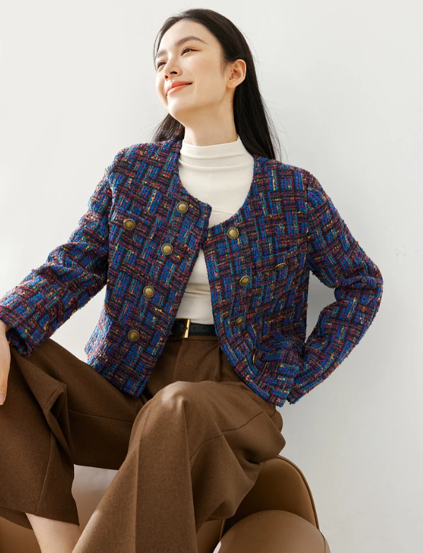 Elegant Full Sleeve Contrast Plaid Double Breasted Short Woolen Outerwear Coat