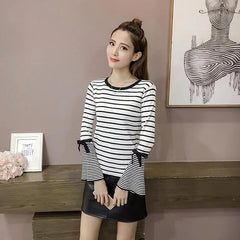 Flare Long Sleeve O-neck Bow decoration Fashion Pullover Sweater