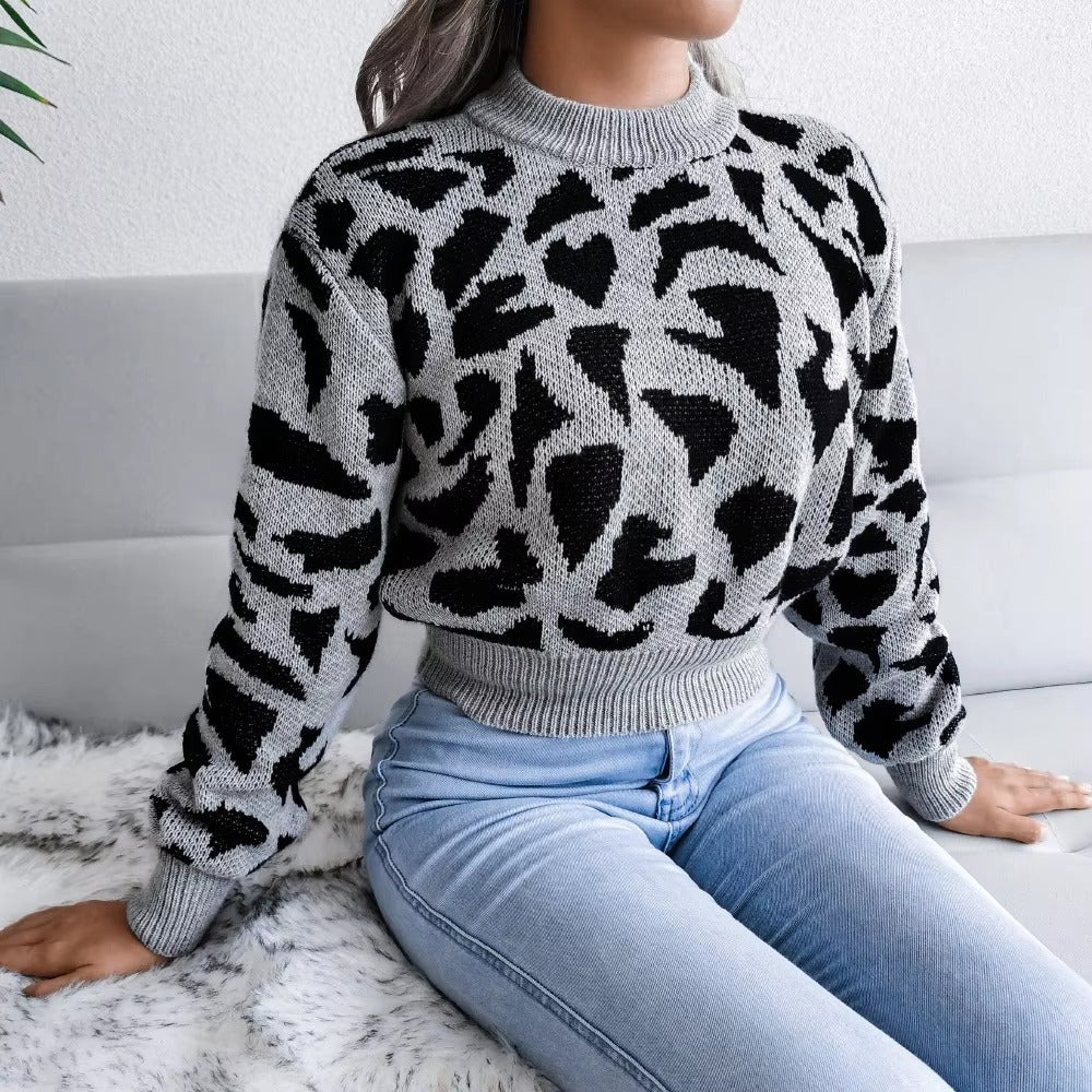 Leopard Print Nipped Crop O Neck Full Sleeve Knitted Pullovers Sweater