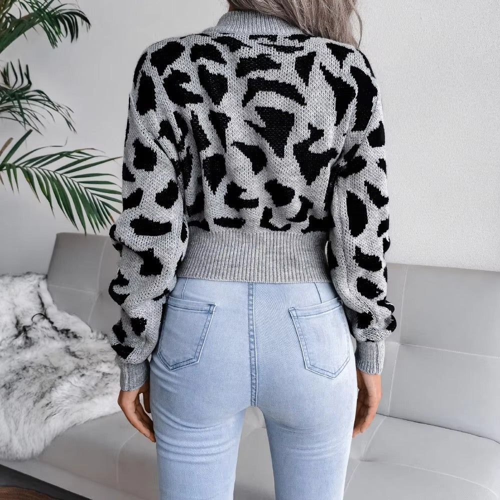 Leopard Print Nipped Crop O Neck Full Sleeve Knitted Pullovers Sweater