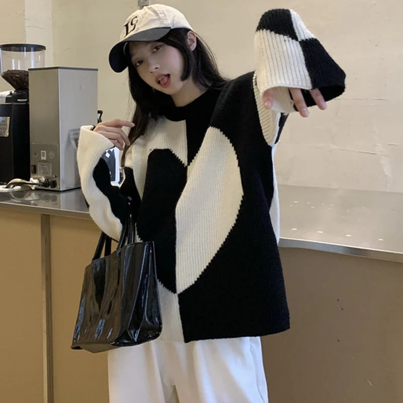 Long Sleeve O-Neck Love Heart Patchwork Knitted Sweater