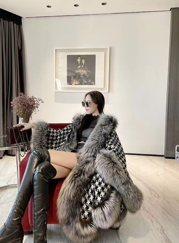 Luxury Plaid Outerwear Fox Fur Warm Cloak Christmas Asymmetric Length Coats
