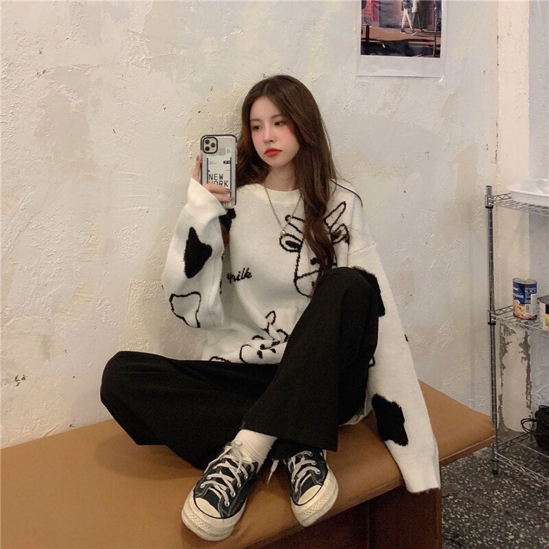 New Cow Pattern Pullover Style Loose Sweater