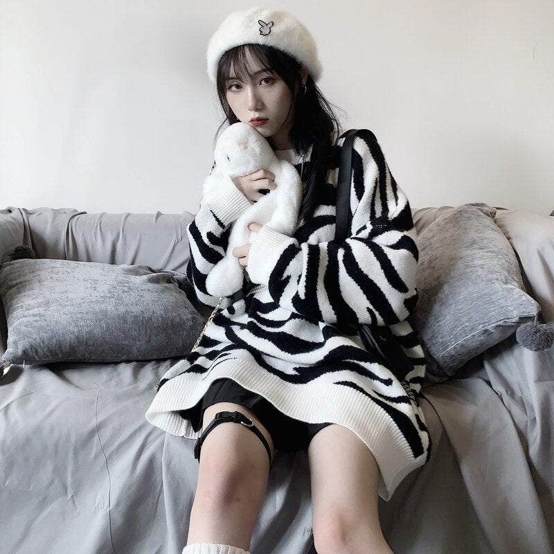 New Retro Zebra Pattern Lazy Wind Loose Sweater