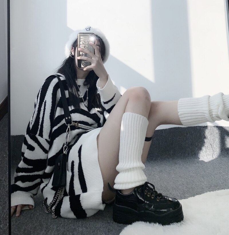 New Retro Zebra Pattern Lazy Wind Loose Sweater