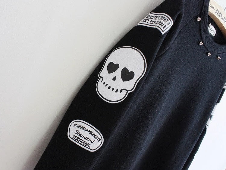 Style Big Skull Rivet Cotton Sweatshirts Fleece Warm Hoodies
