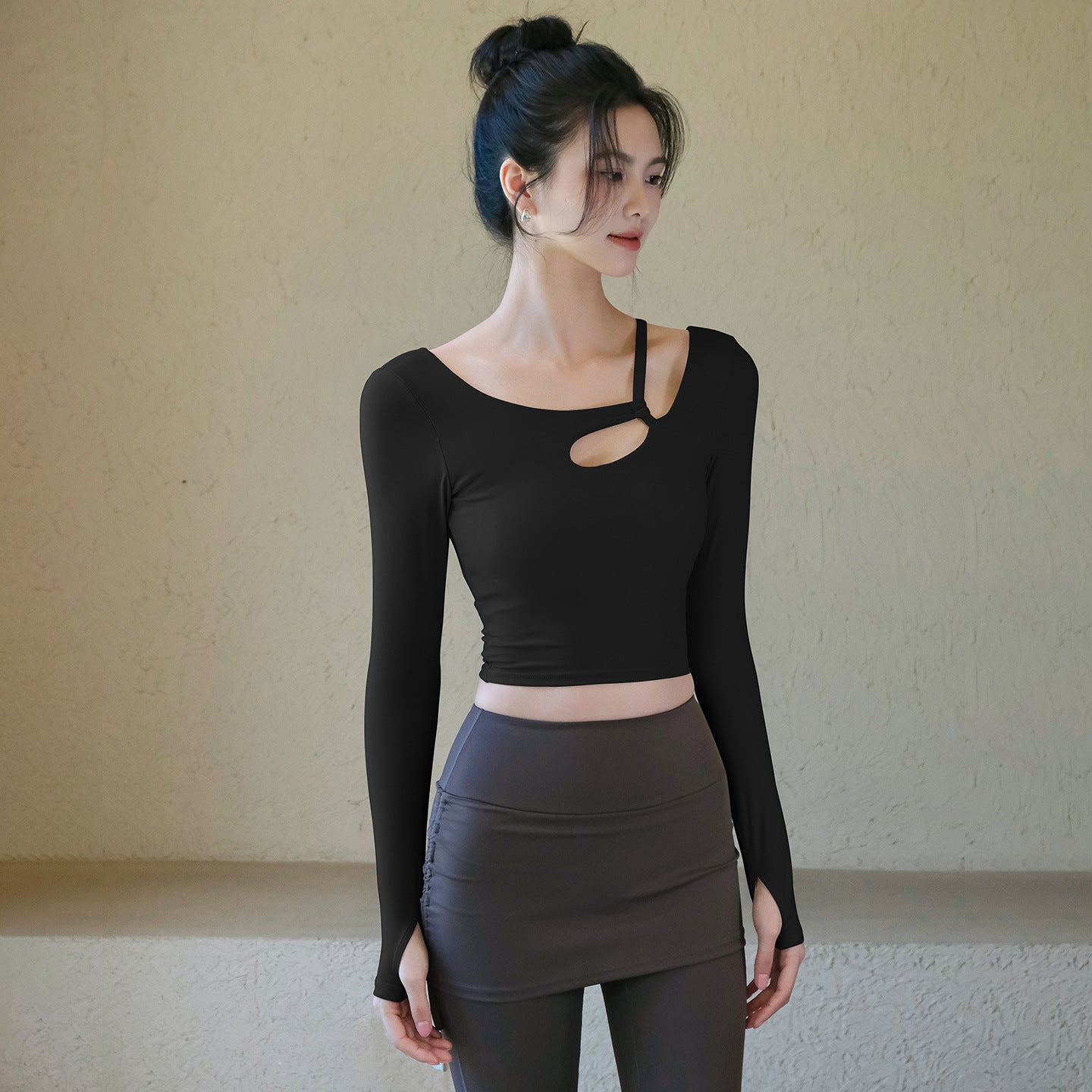 Sexy cut-out breathable yoga long sleeves