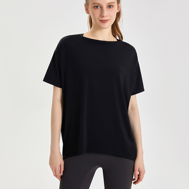 Loose fit quick-dry tee
