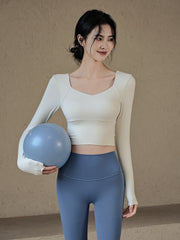 Professional long sleeves with chest pads