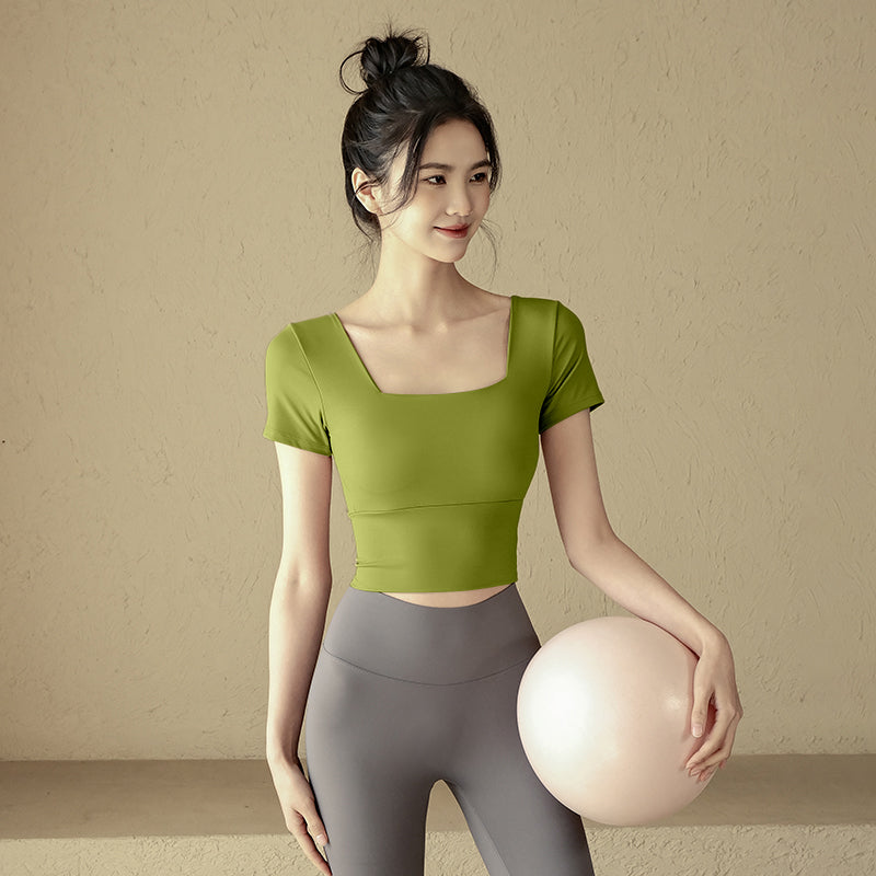 Professional Running Yoga Short Sleeve T-Shirt with Chest Pad