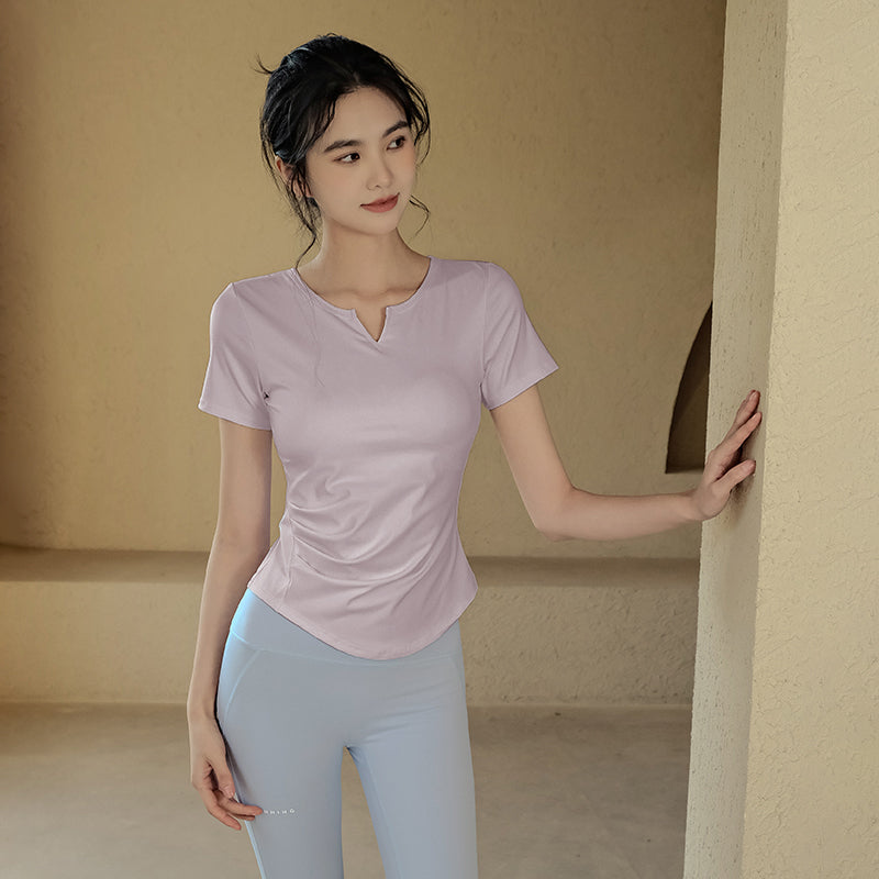 Solid color yoga short sleeve t-shirt with chest pads