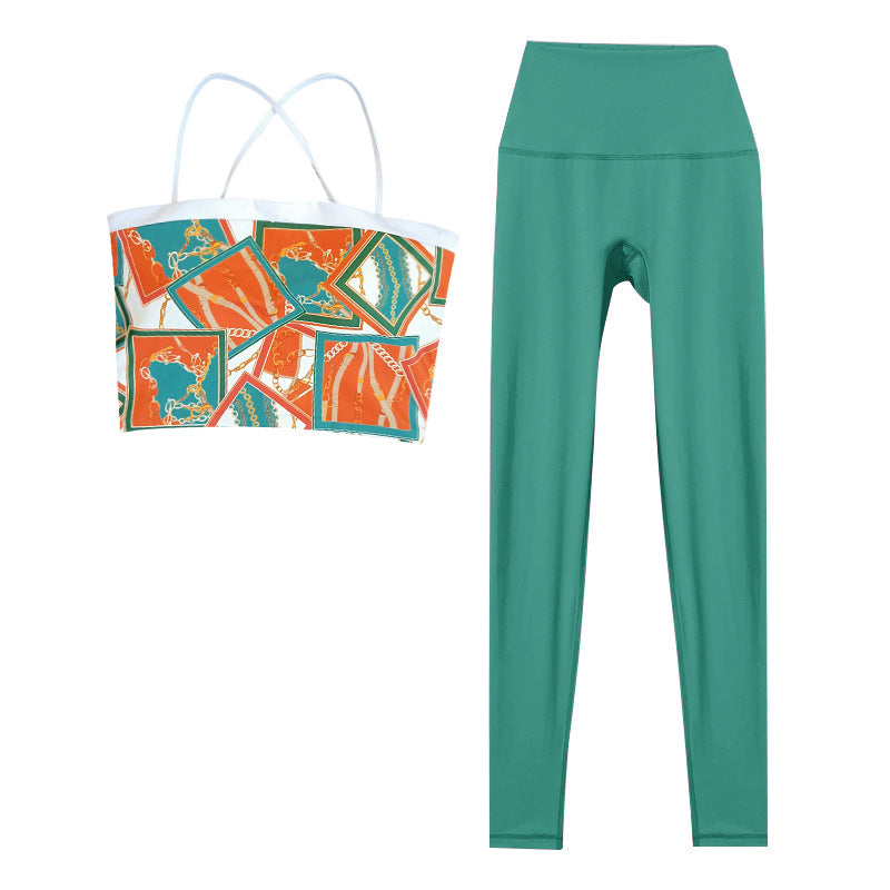 Fashion print contrasting camisole top nude gym pants set