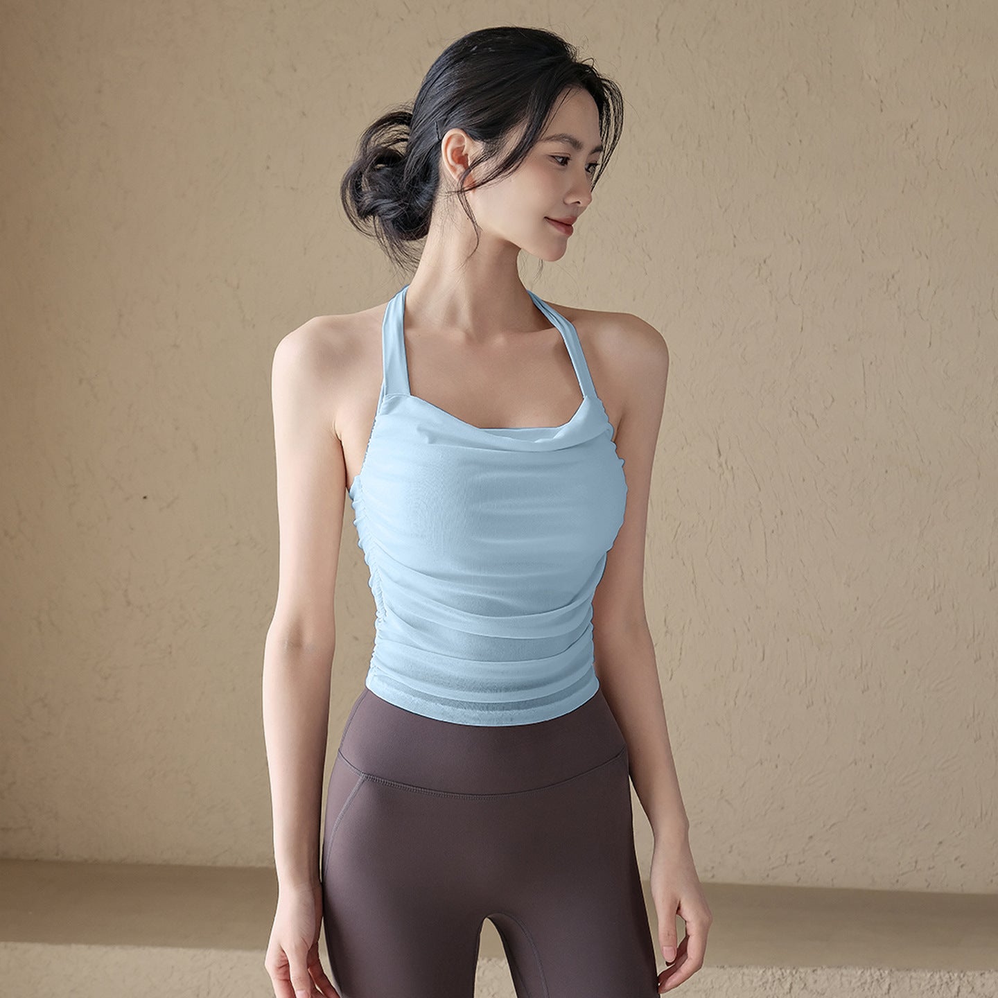 One-piece mesh breathable sexy backless slimming halterneck running training gym bra