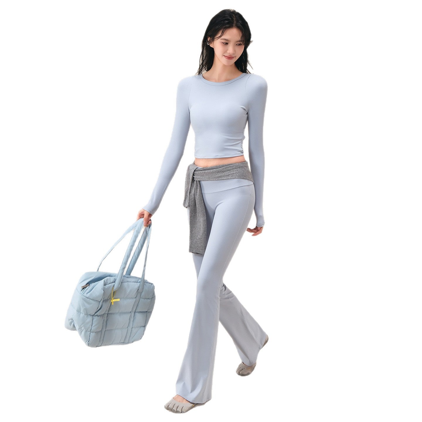 Slim sports cut-out beautiful back T-shirt