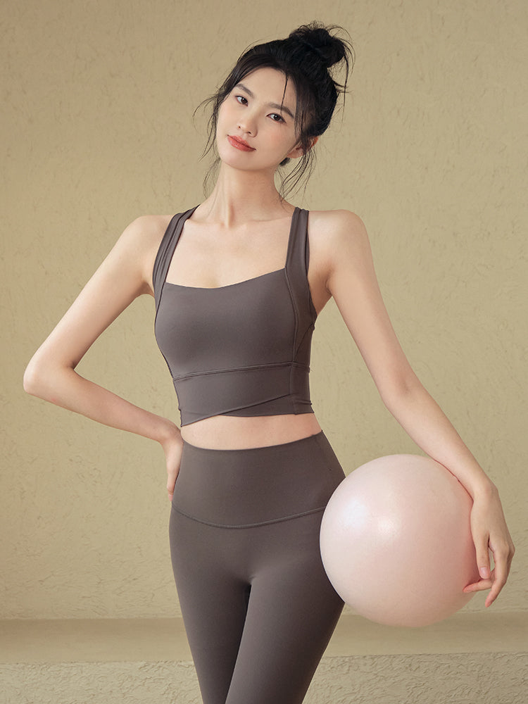 Shockproof gathering beautiful back sports bra