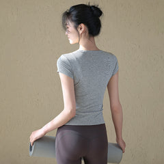 Slim fitness top short sleeves