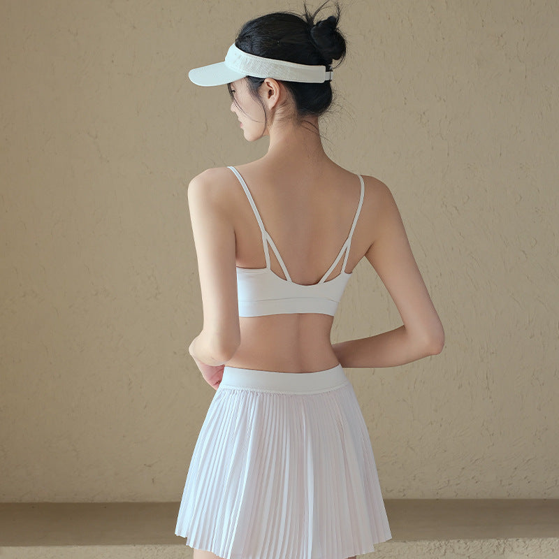 A high-quality slim back suspender bra