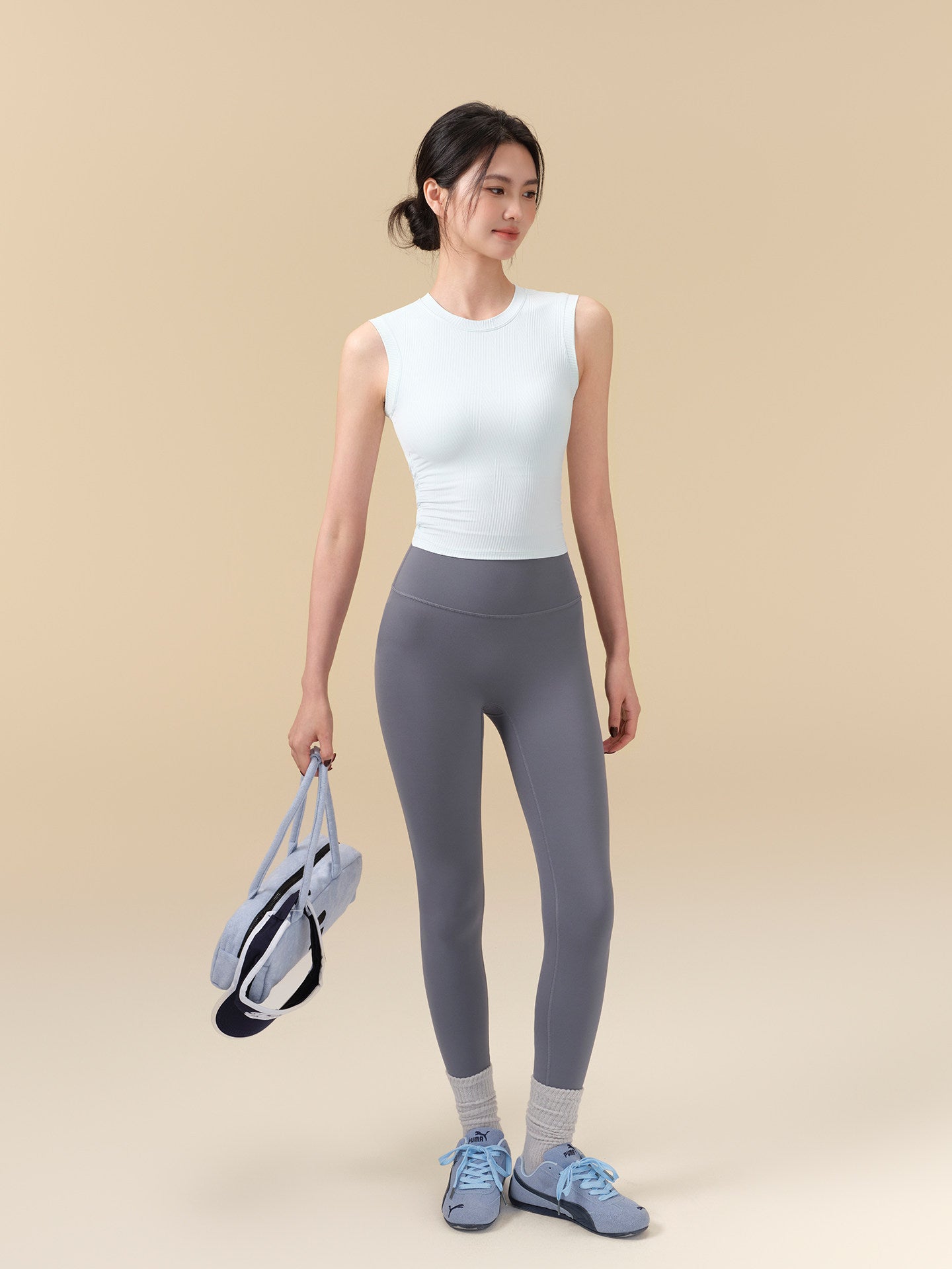 Back twisted slim waist ribbed sports vest