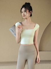 Sports short sleeves with chest pads
